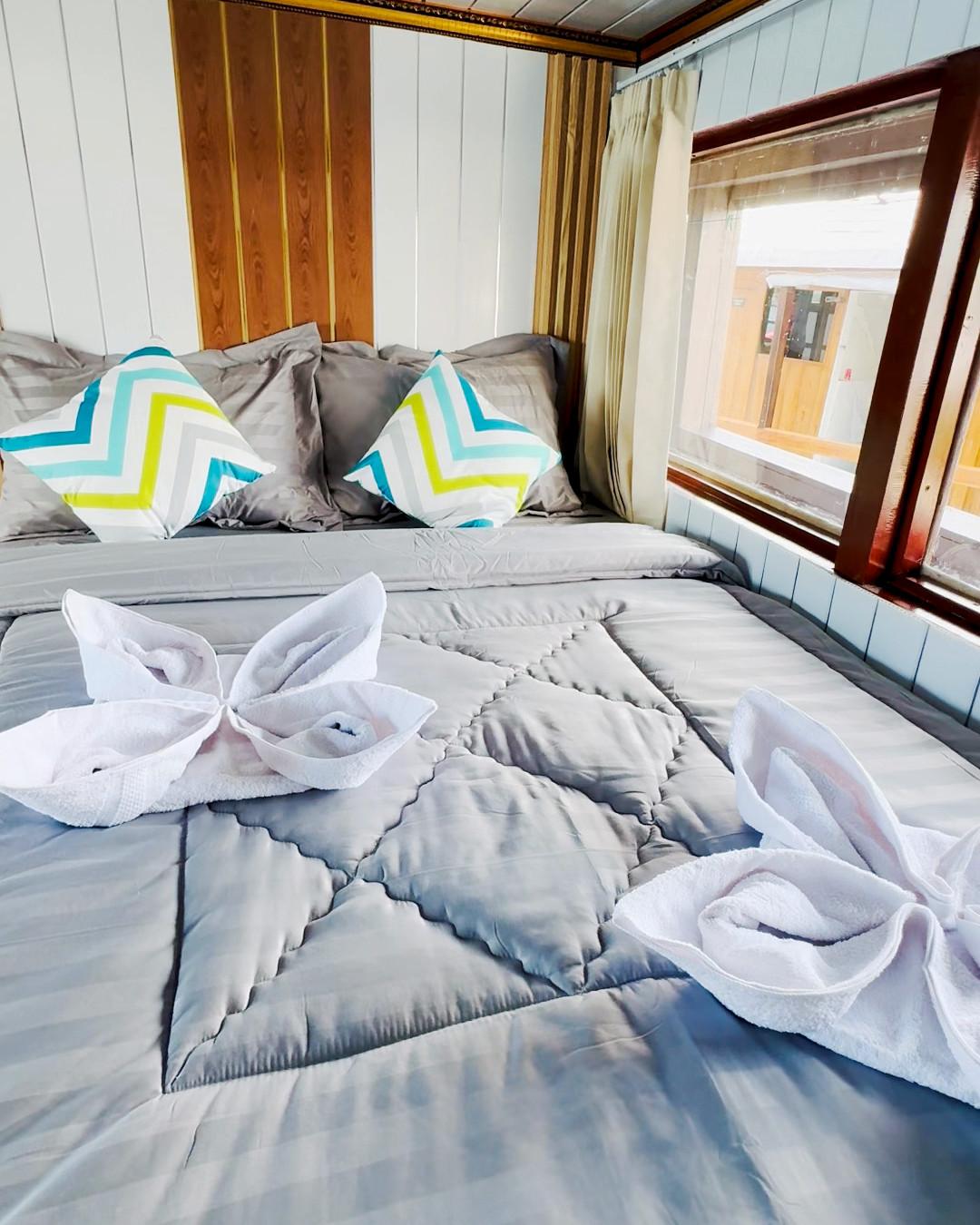 Sea View Cabin, upper deck (Sulawesi · Bali) – Princess Nabila Phinisi