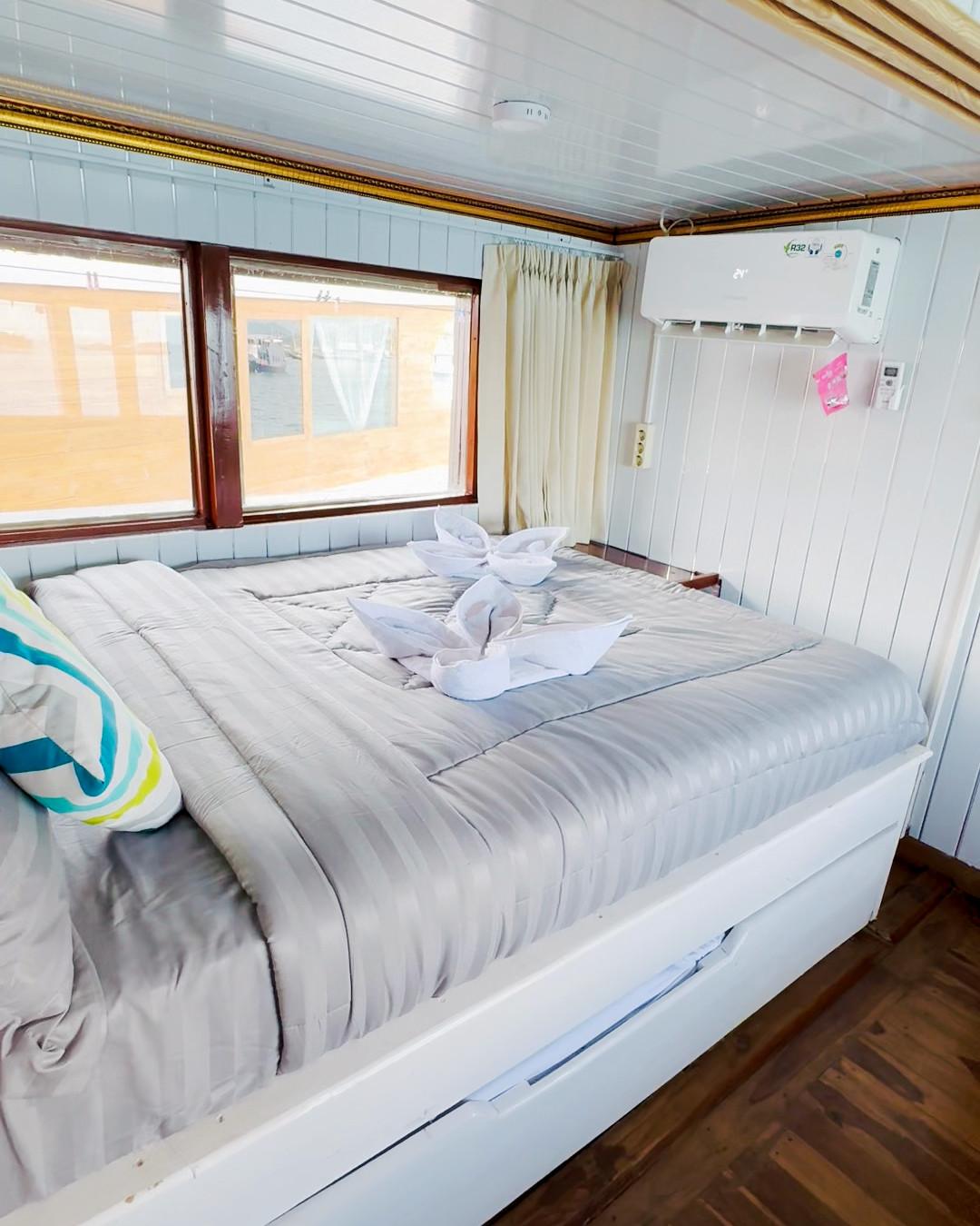 Sea View Cabin, upper deck (Sulawesi · Bali) – Princess Nabila Phinisi