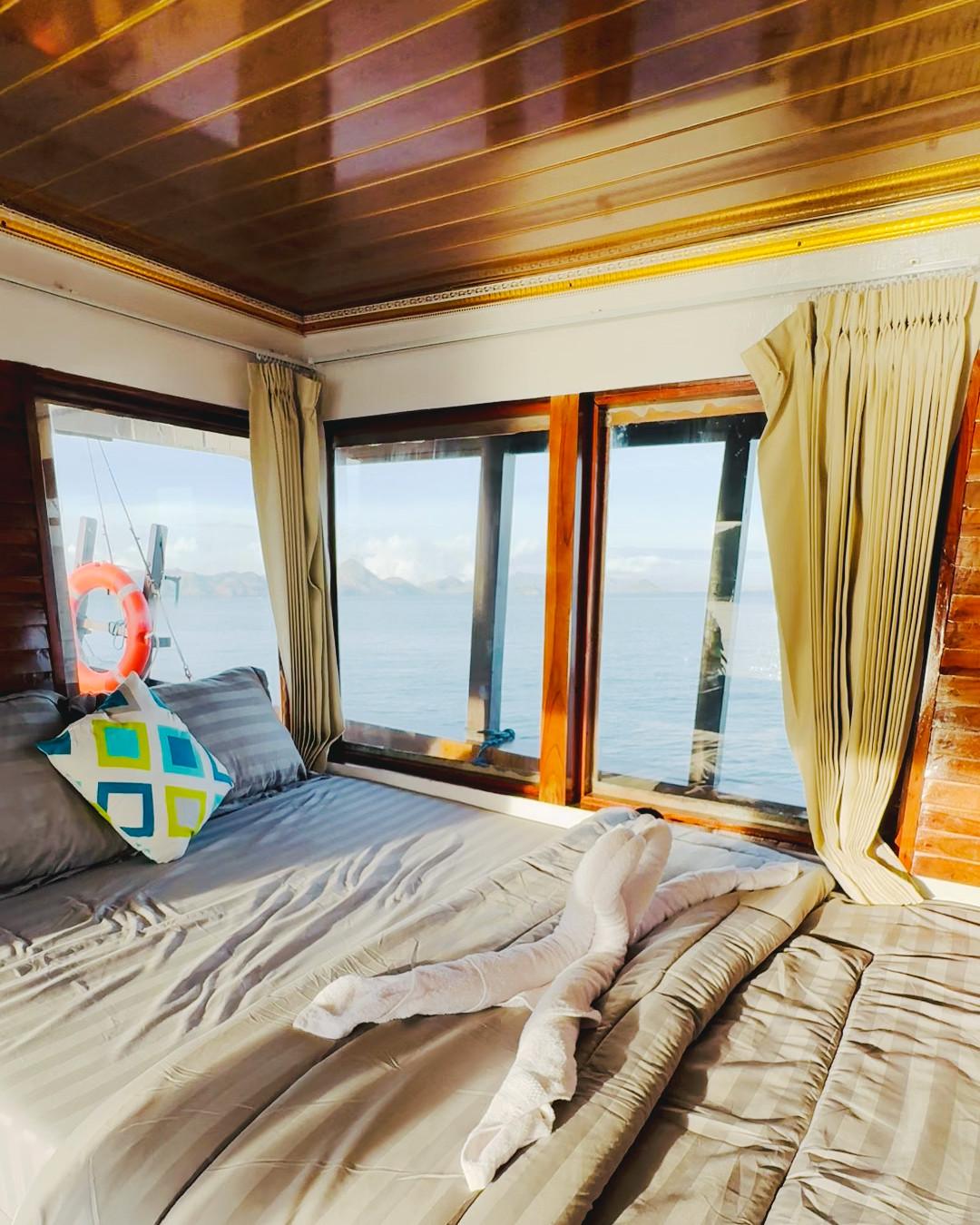 Sea View Cabin, main deck (Papua · Maluku) – Princess Nabila Phinisi