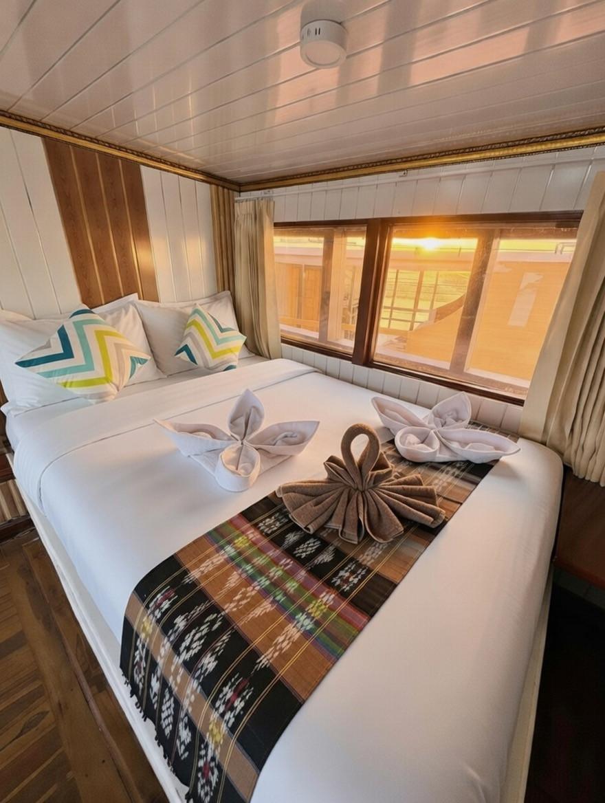 Sea View Cabin, upper deck (Sulawesi · Bali) – Princess Nabila Phinisi