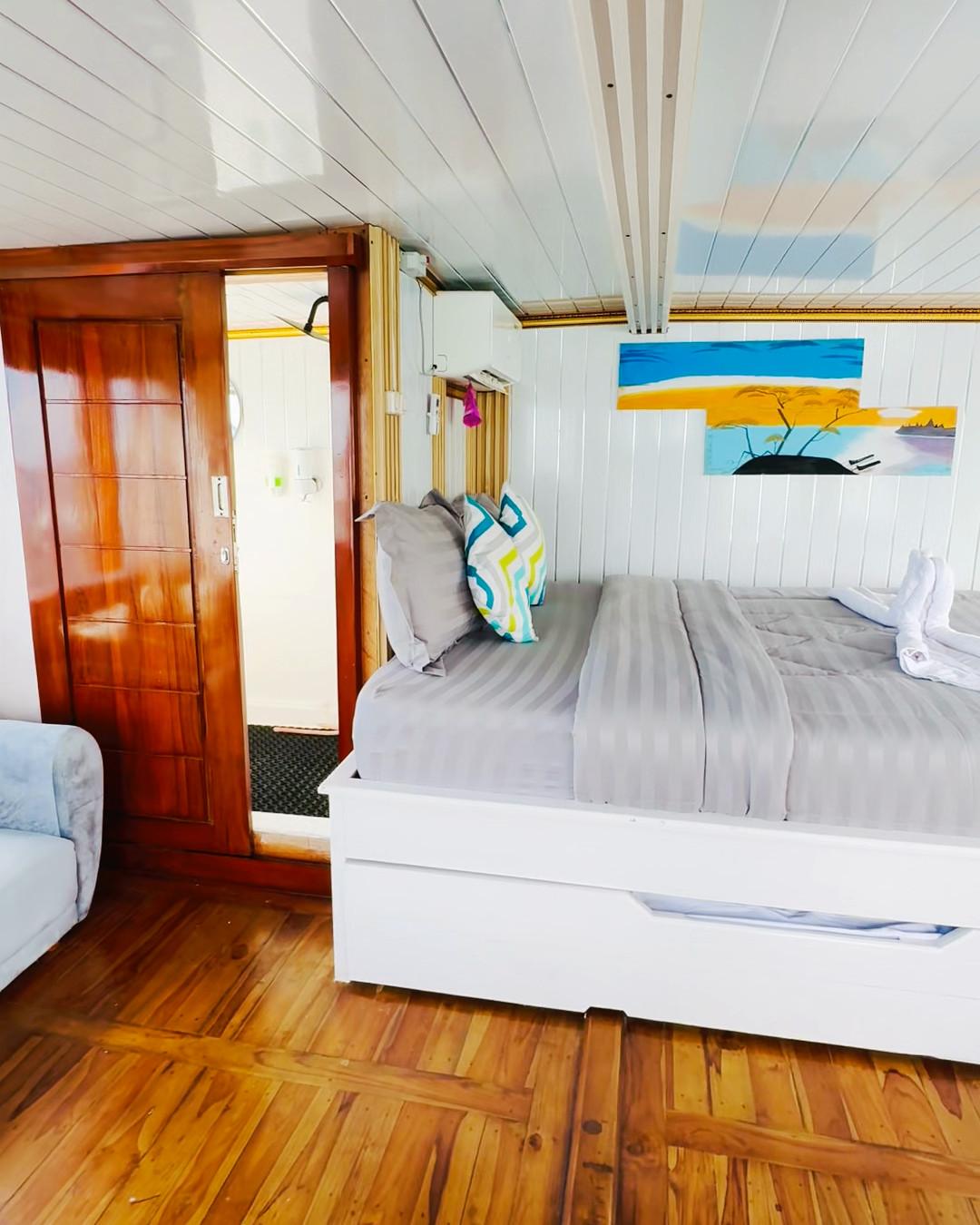 Sumbawa Master Cabin – Princess Nabila Phinisi