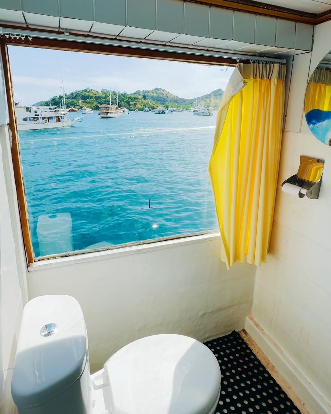 Sumbawa Master Cabin – Princess Nabila Phinisi