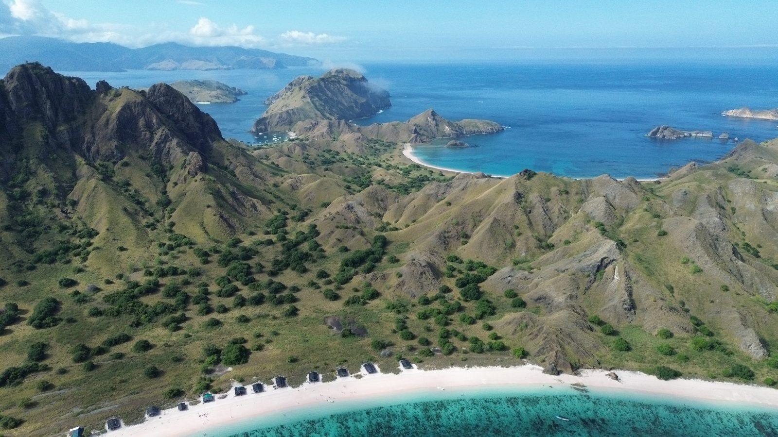 Padar – Aerial ridge, three bays, curved white beaches (Taken on a real Komodo Explorer trip)